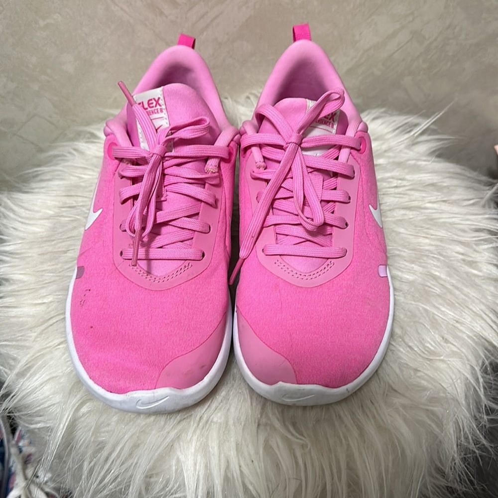 Pink Nike Flex - Picture 4 of 7